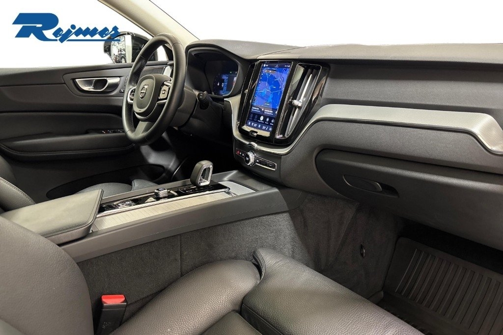 Volvo XC60 T6 Plus Dark Nordic Edition 2025, bild 6/24
