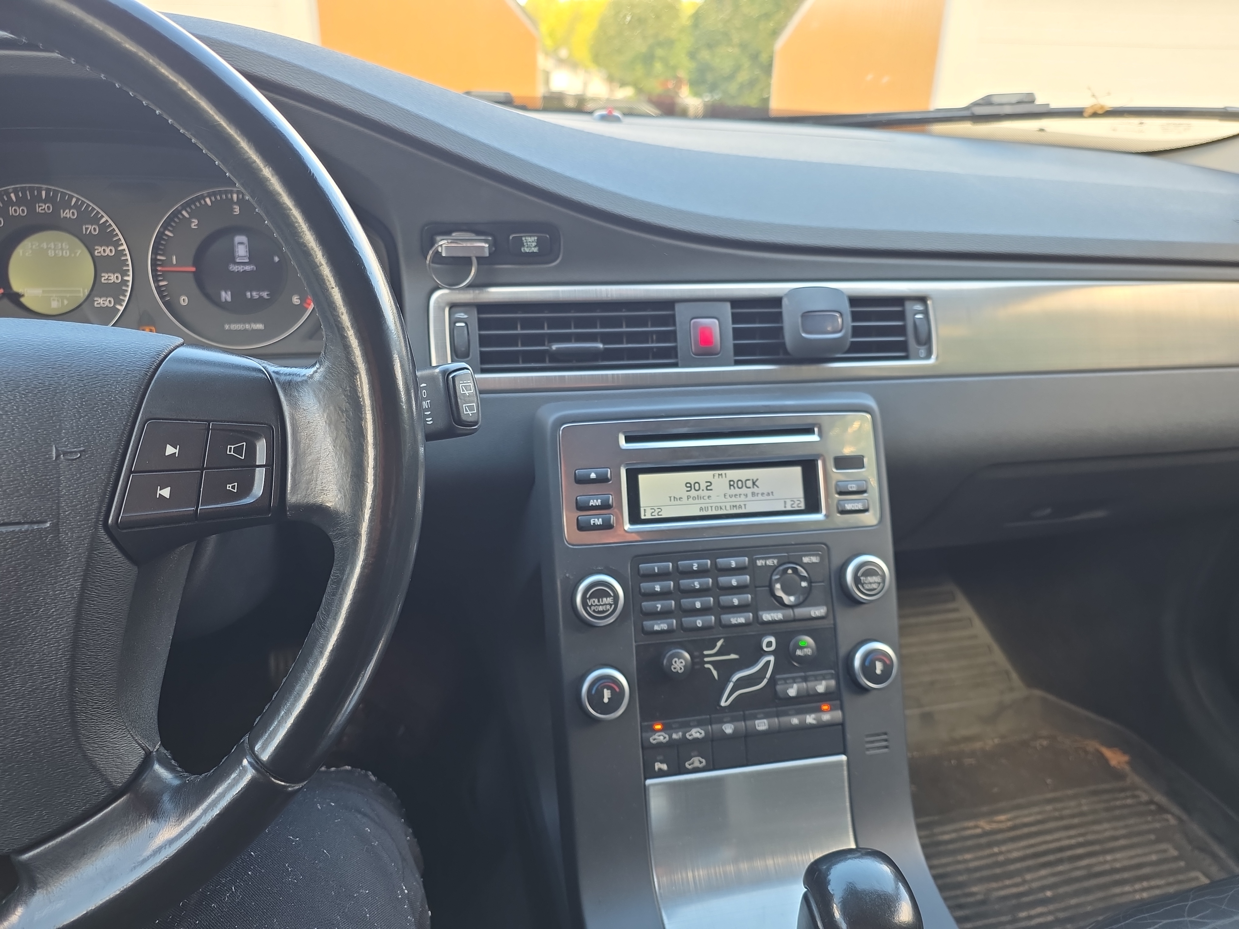 Volvo V70 2.4D Geartronic 2008, bild 2/5