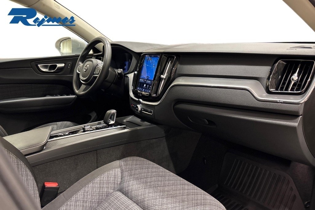 Volvo XC60 T6 Core Nordic Edition 2025, bild 5/17