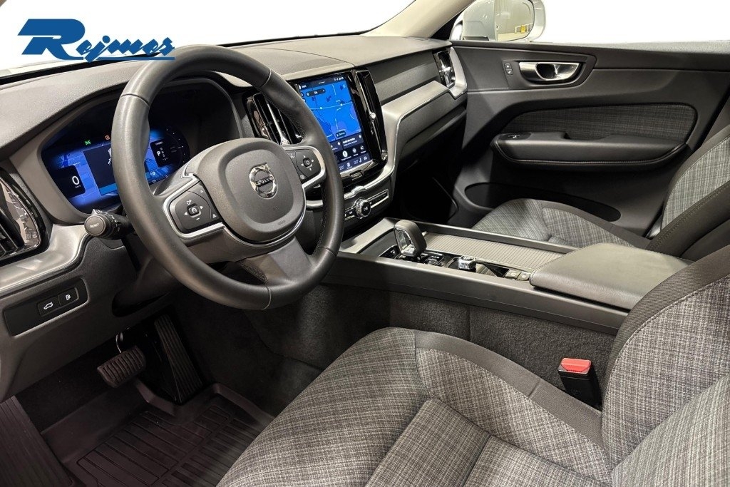 Volvo XC60 T6 Core Nordic Edition 2025, bild 4/17