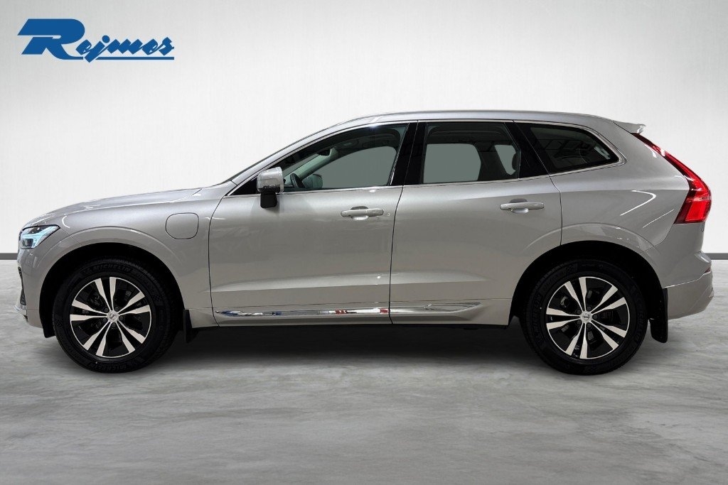 Volvo XC60 T6 Core Nordic Edition 2025, bild 3/17