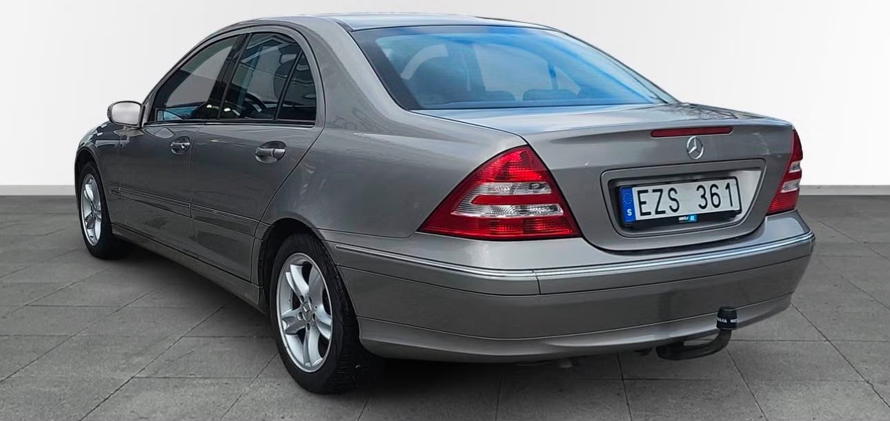 Mercedes-Benz C 2007, photo 2/10