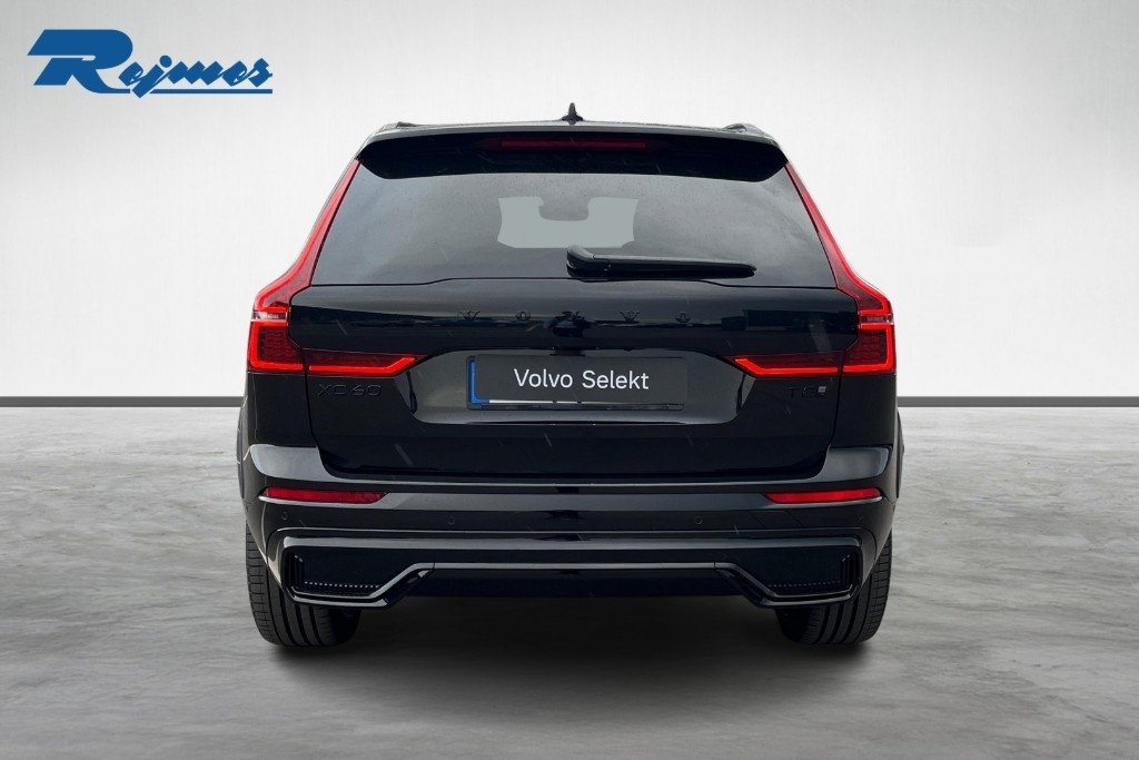 Volvo XC60 2027, photo 4/10
