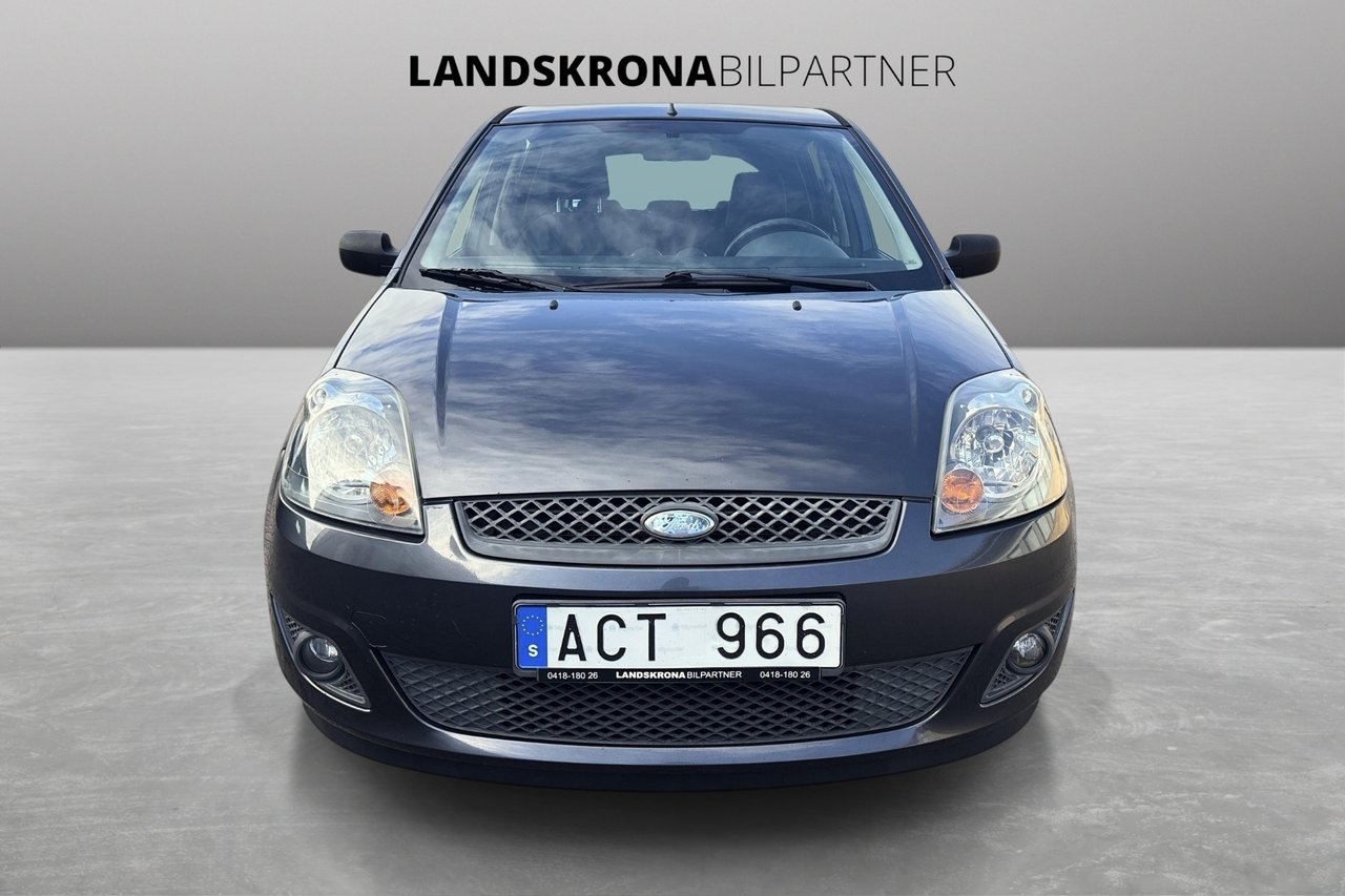 Ford Fiesta 1.3 2007, kuva 2/10