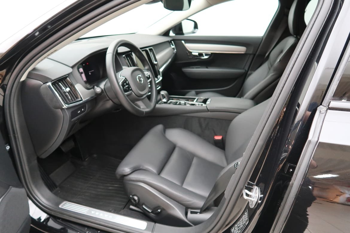 Volvo V90 2025, kuva 4/10
