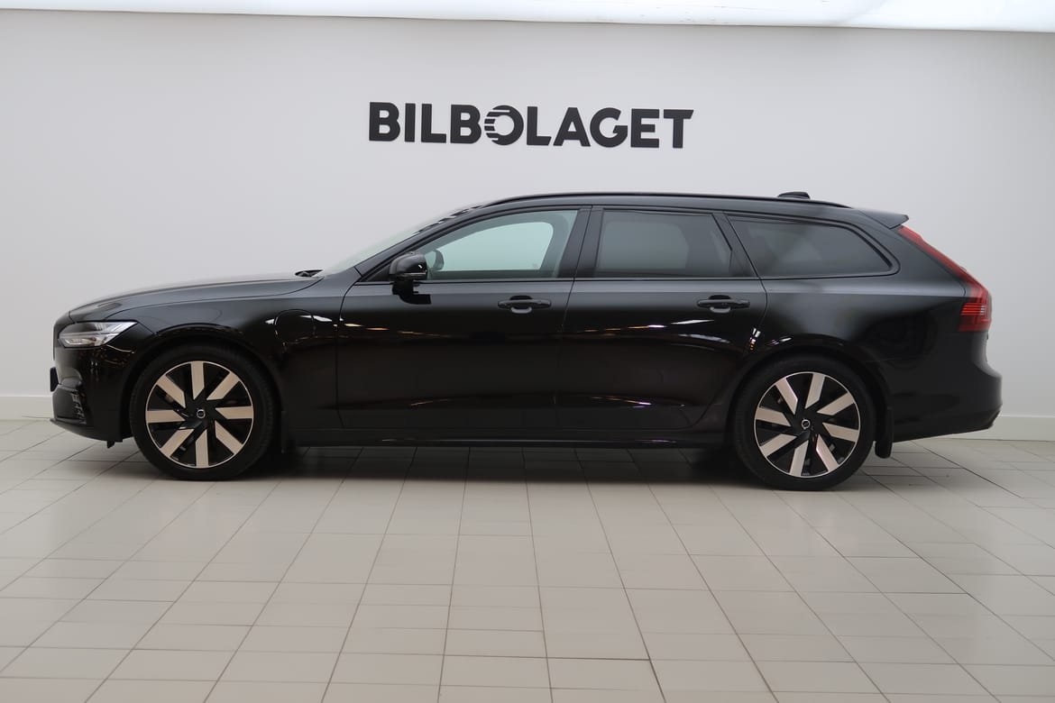 Volvo V90 2025, kuva 2/10