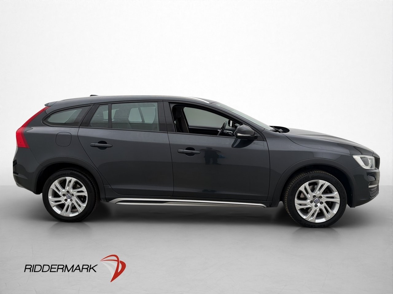 Volvo V60 Cross Country 2016, bild 6/29