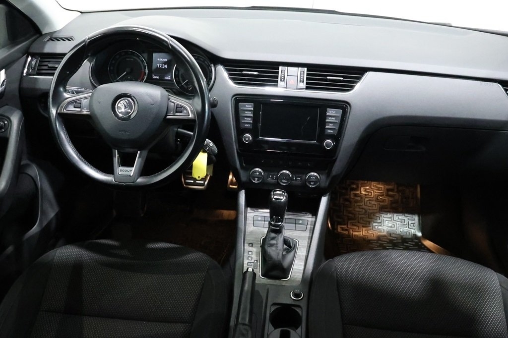 Skoda Octavia 2016, bild 7/10