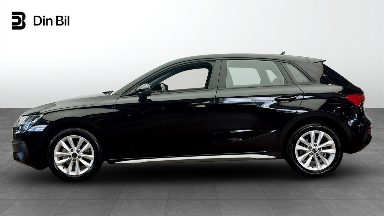 Audi A3 2024, bild 2/10