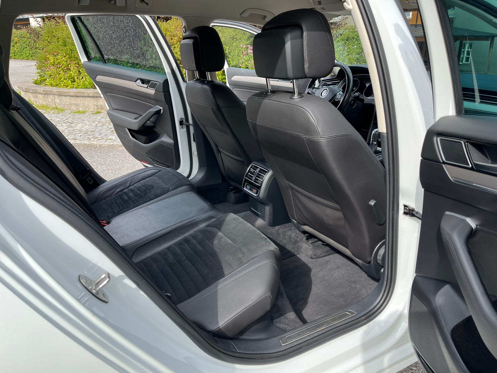 Volkswagen Passat 2015, bild 6/10