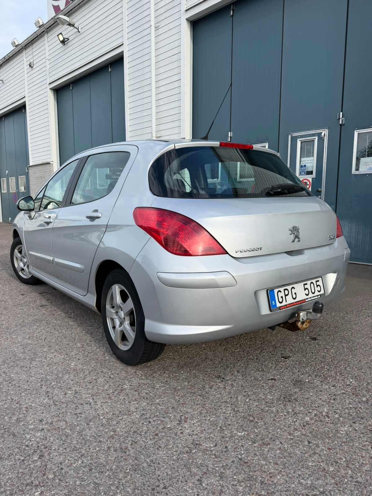 Peugeot 308 5-dörrar 1.6 VTi Manuell 2008, bild 4/10