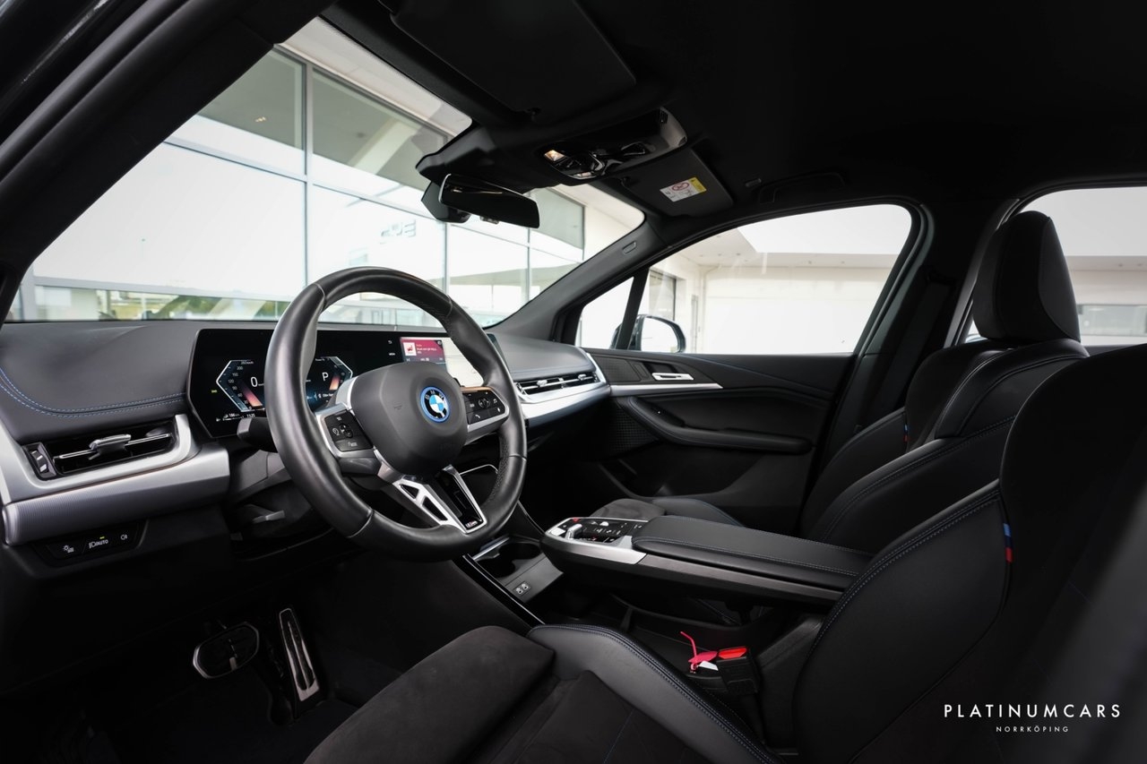 BMW 225 2025, photo 5/18