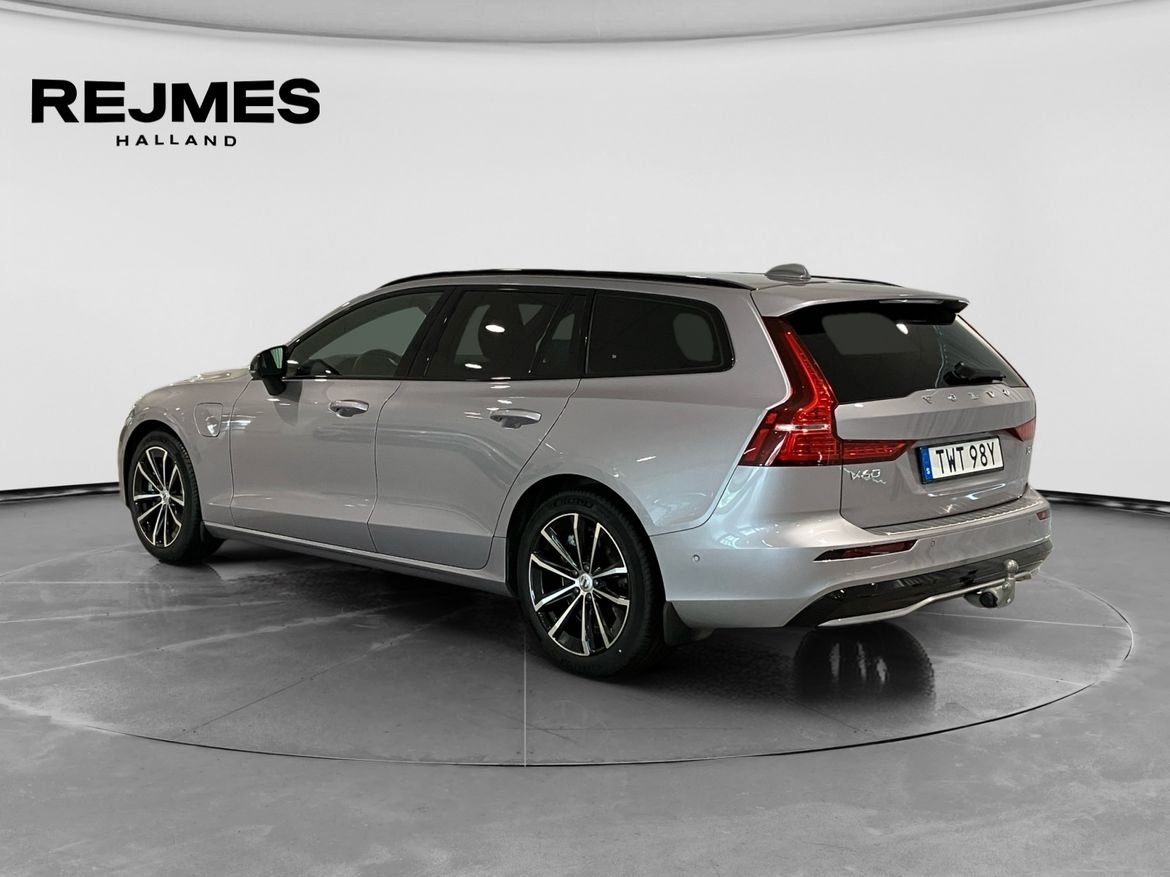 Volvo V60 T6 Plus Dark Nordic Edition 2026, photo 2/10