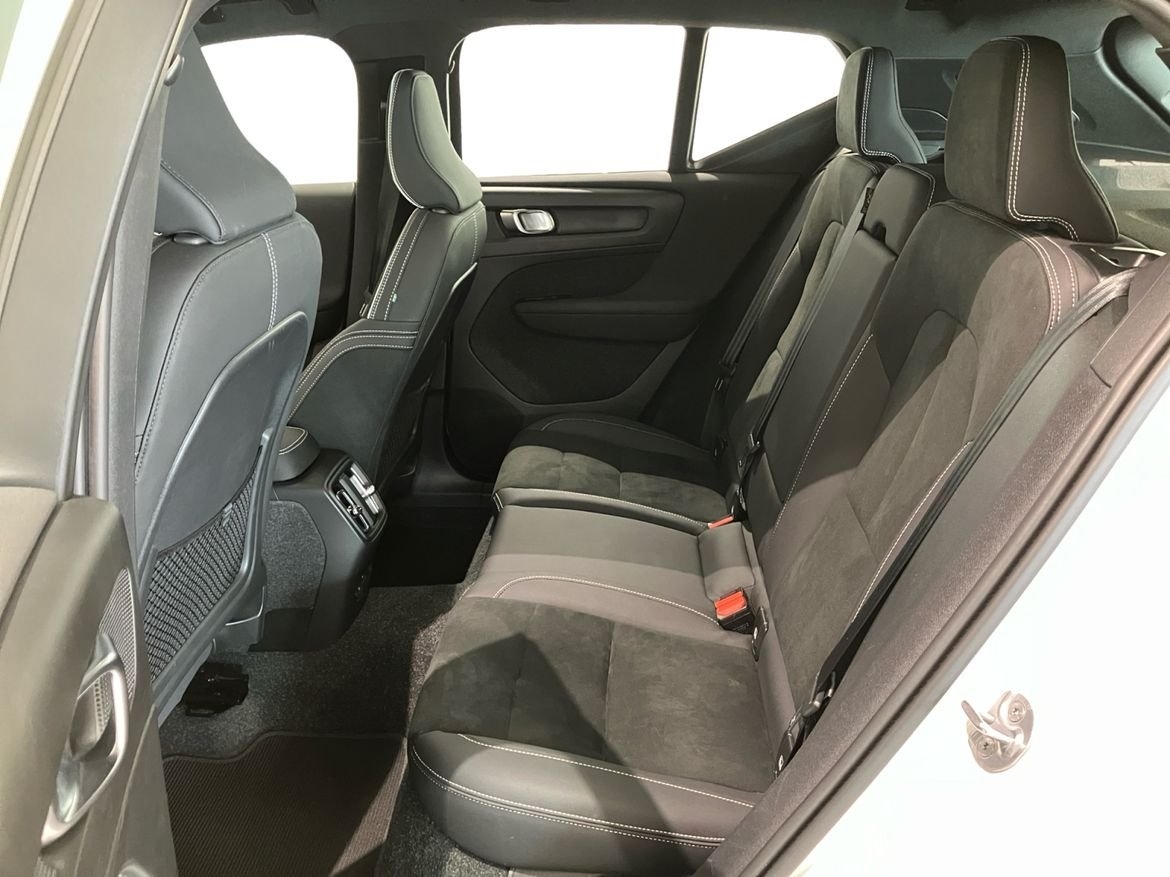 Volvo XC40 Recharge Extended Range Core 2024, bild 7/10