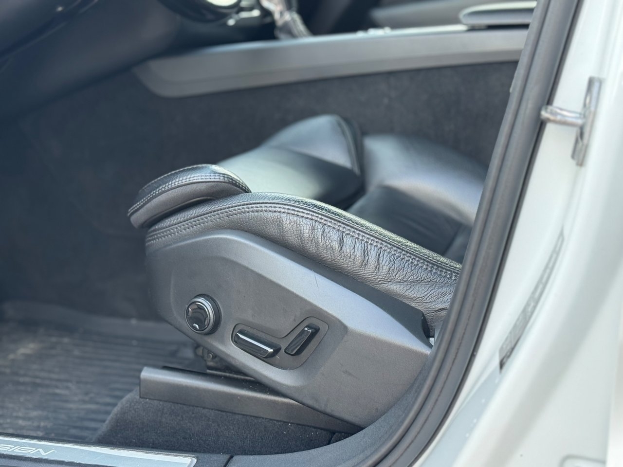 Volvo XC60 2018, bild 5/10