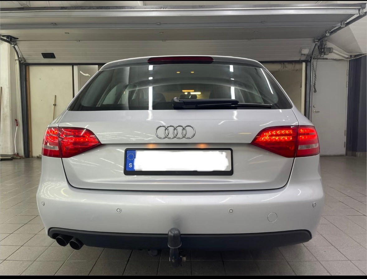 Audi A4 Avant 2.0 TDI Manuell 2012, bild 4/4