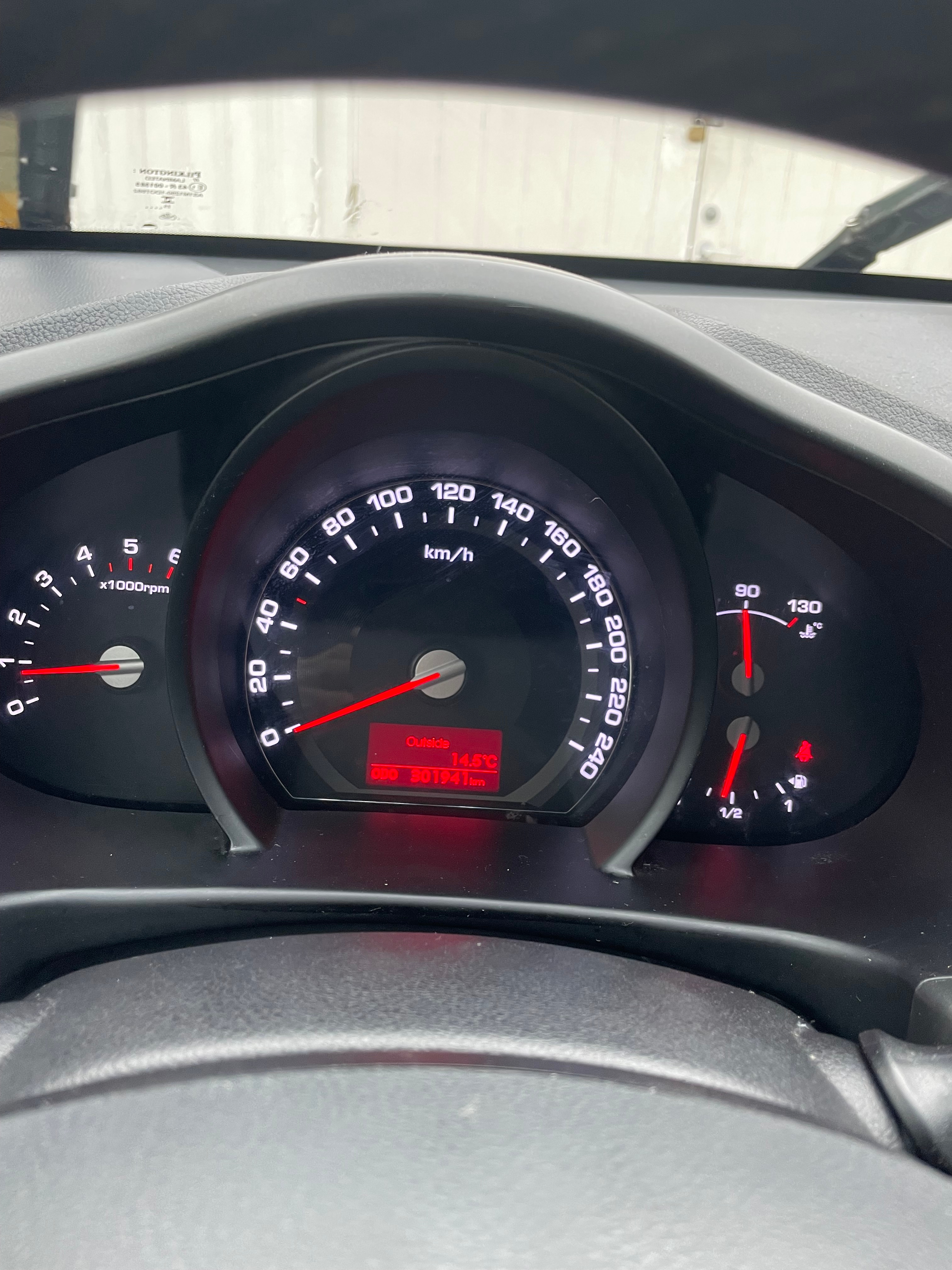 Kia Sportage 1.7 CRDi Manuell 2013, bild 6/6