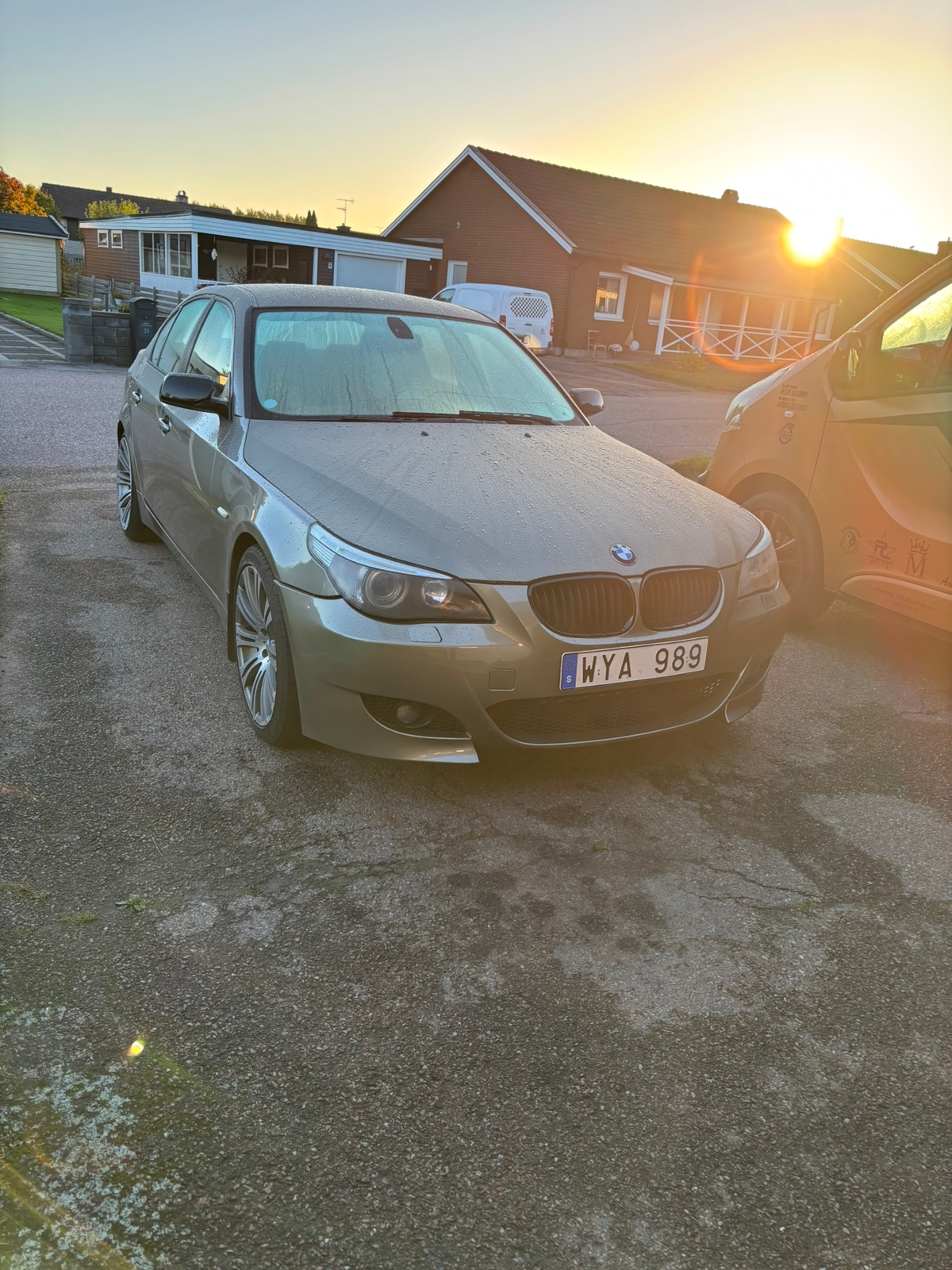 BMW 525