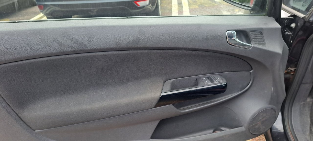 Opel Corsa 2008, photo 7/10