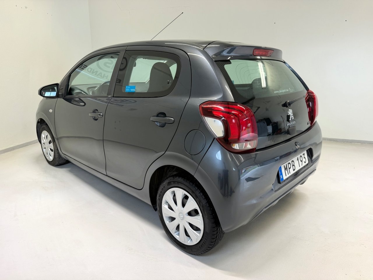Peugeot 108 5-dörrar 1.0 VTi AUTOMAT 2018, bild 4/8