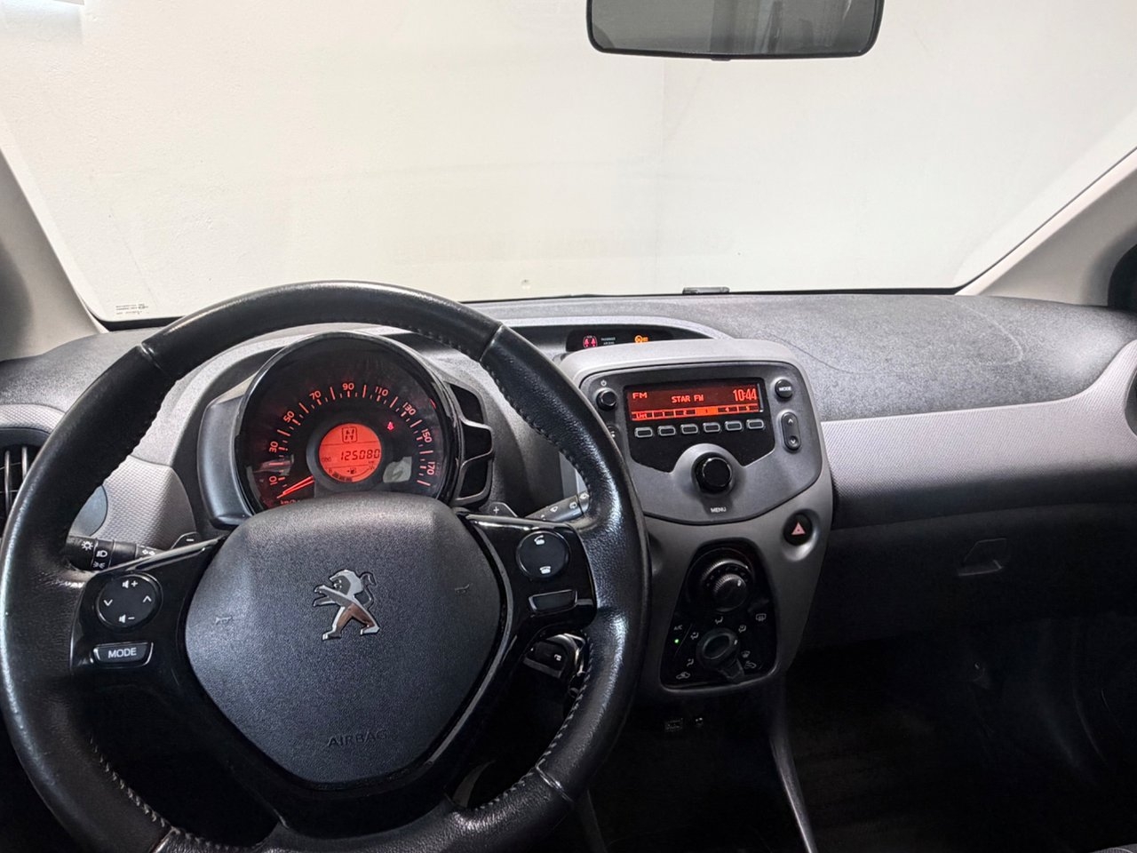 Peugeot 108 5-dörrar 1.0 VTi AUTOMAT 2018, bild 7/8