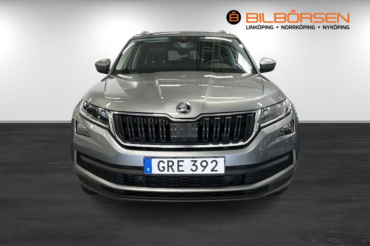 Skoda Kodiaq 2017, bild 2/10