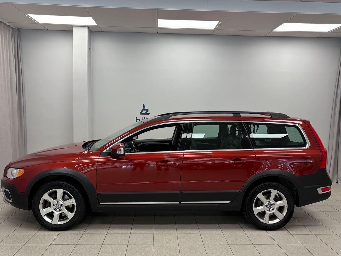 Volvo XC70 D3 AWD Summum 2011, bild 2/10