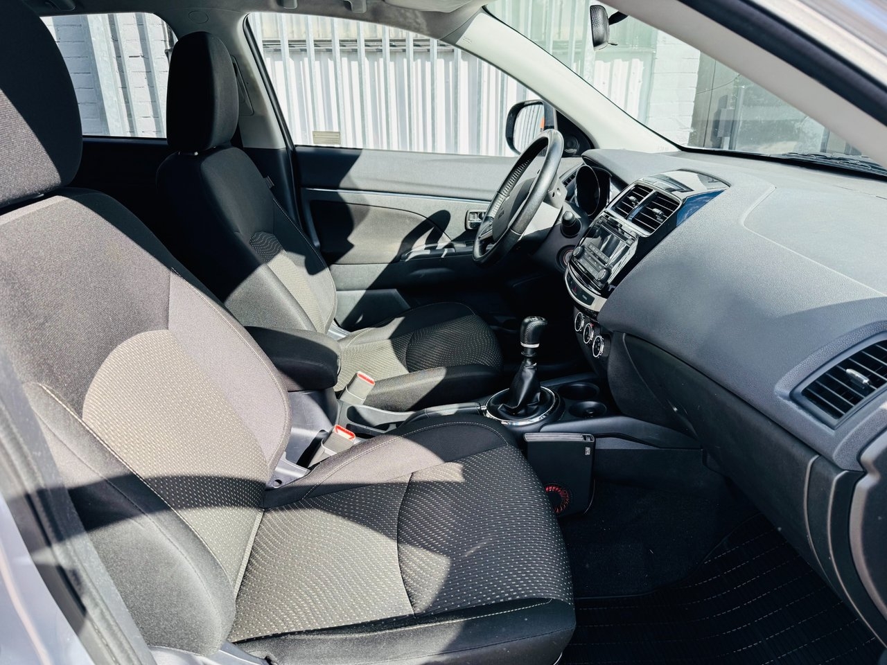 Mitsubishi ASX 2015, bild 5/10