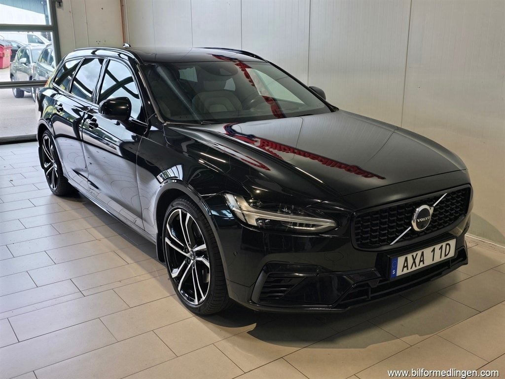 Volvo V90 T8 AWD 392hk R-Design B&W Drag 2021, bild 6/10