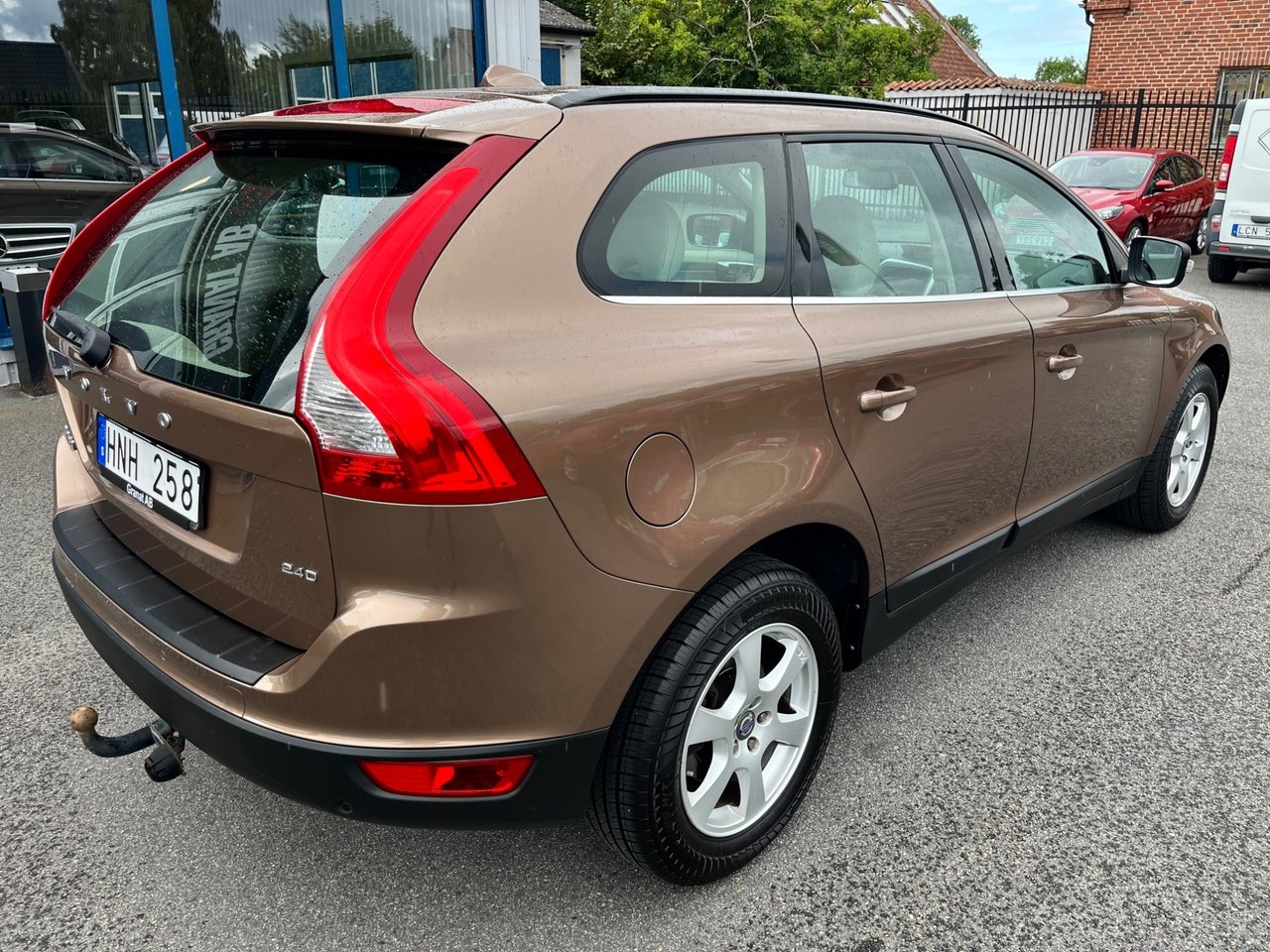 Volvo XC60 2.4D AUT Momentum Skinn Drag 2010, bild 6/10