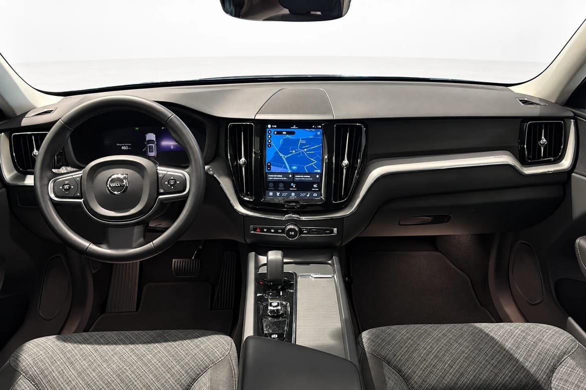 Volvo XC60 Recharge T6 Core Edition 2023, bild 7/10