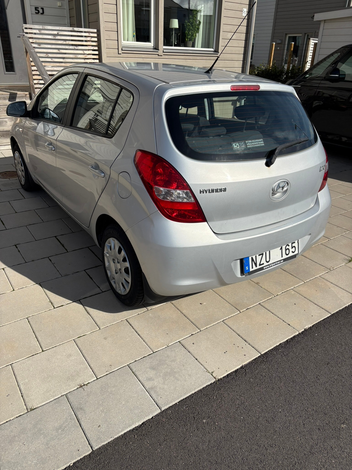 Hyundai i20 5-dörrar 1.2 Manuell 2012, bild 2/4