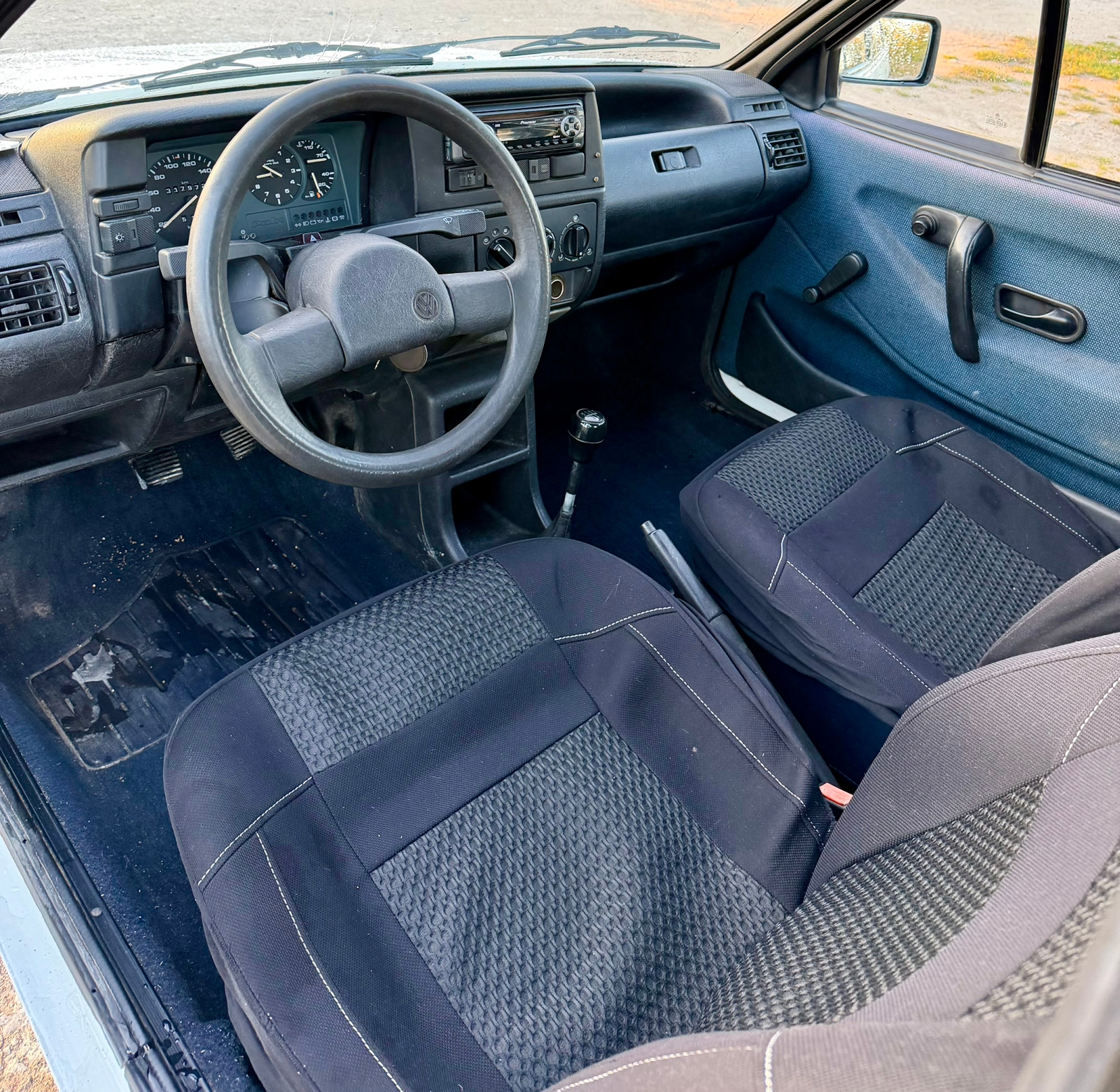 Volkswagen Polo Coupé 1.3 Manuell 1991, bild 5/5