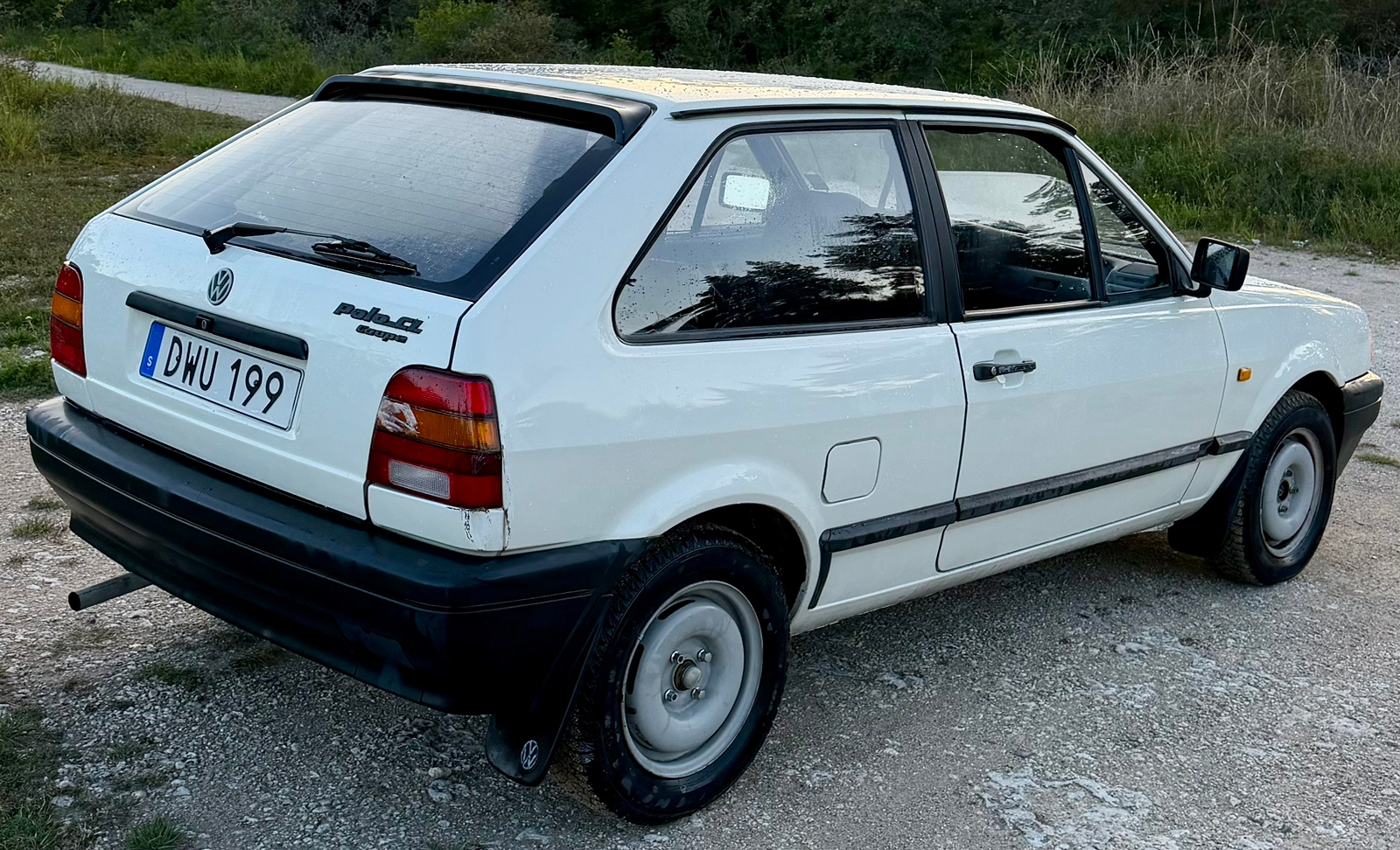 Volkswagen Polo Coupé 1.3 Manuell 1991, bild 4/5