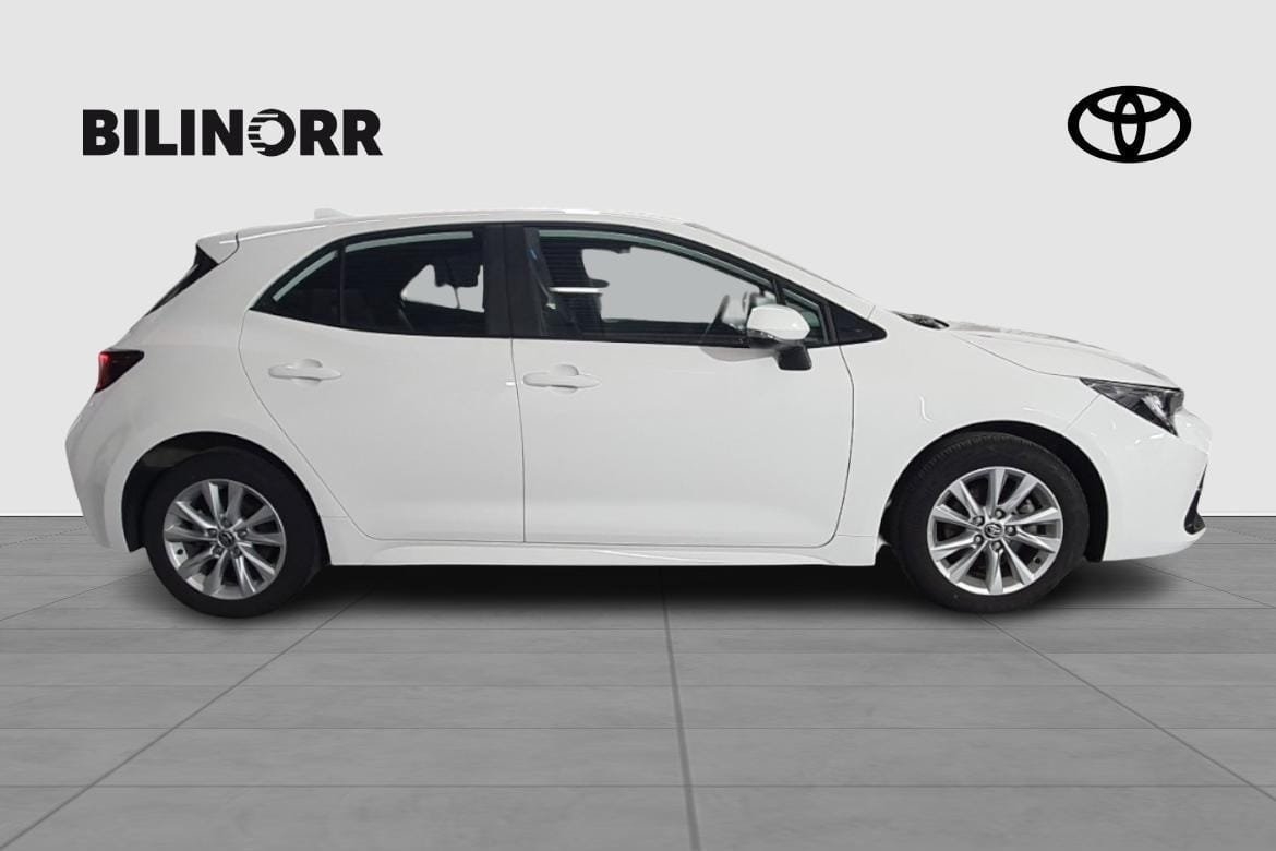 Toyota Corolla 2023, bild 5/10