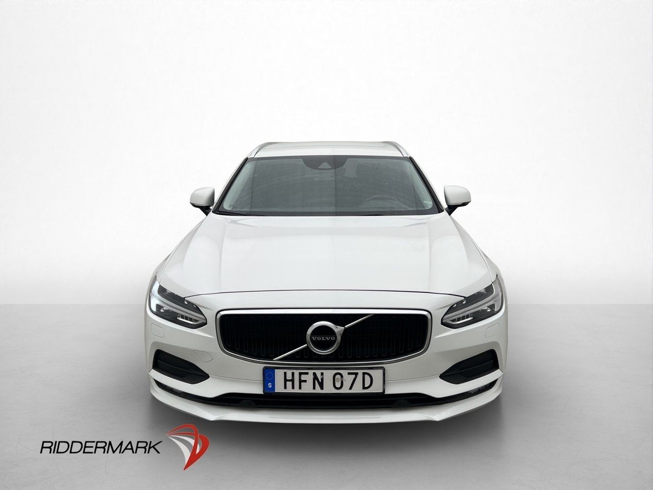 Volvo V90 D4 190hk Advanced SE II 2020, bild 2/33
