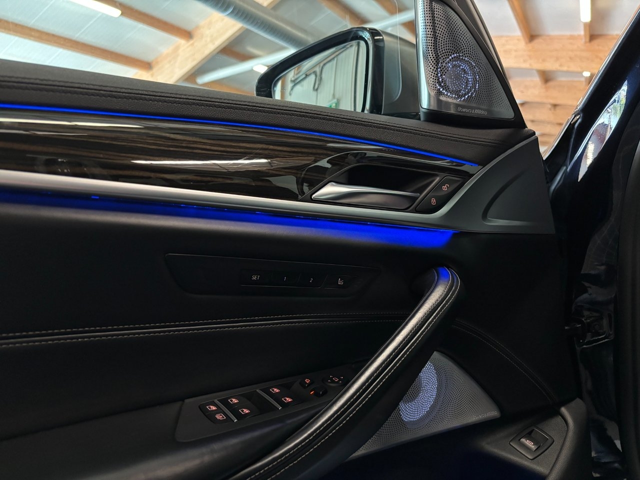BMW M550i 2018, bild 5/10