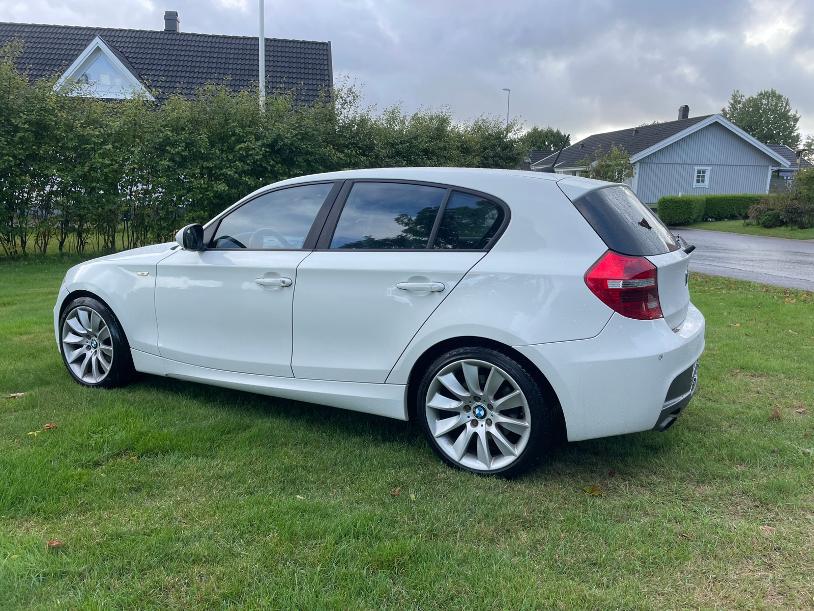 BMW 118 d M paket, 18” Alu, nybesiktigad 2010, bild 6/7
