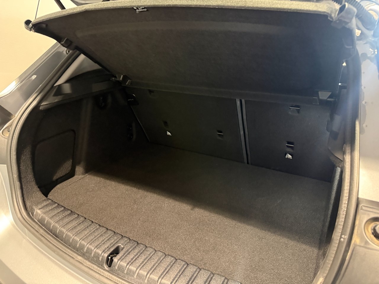 BMW 120 2026, bild 6/10