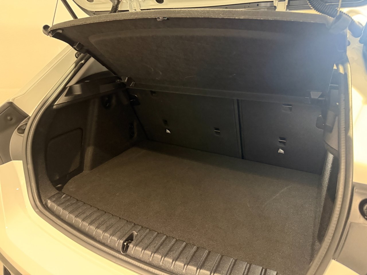 BMW 120 2026, bild 6/10