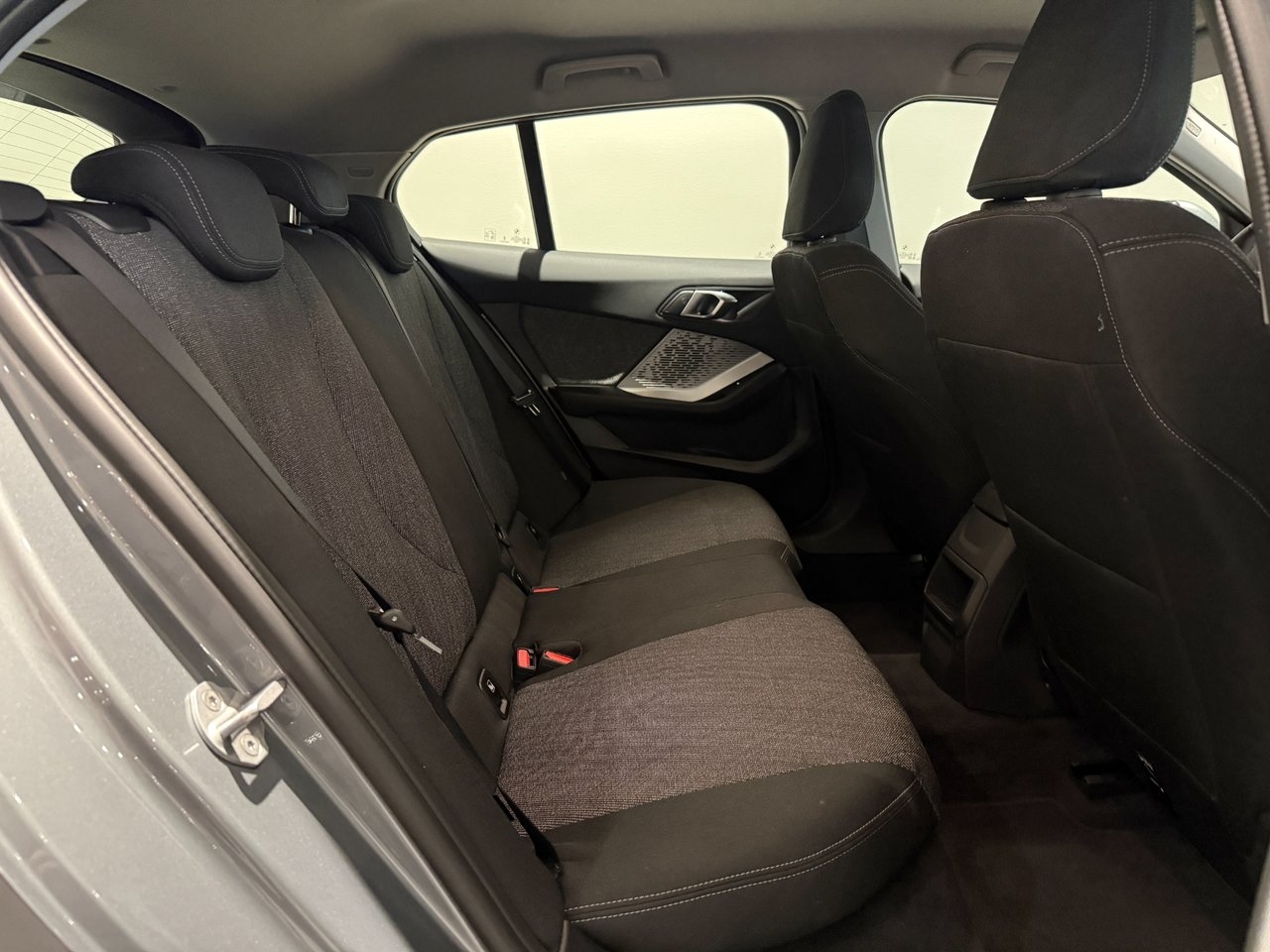 BMW 120 2026, kuva 7/10