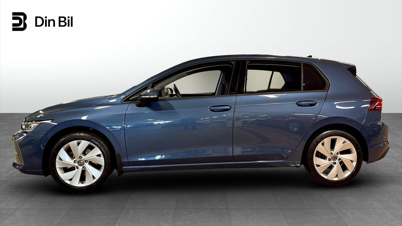 Volkswagen Golf 2025, bild 2/10