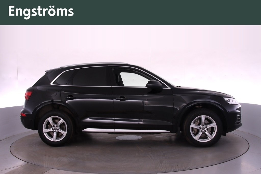 Audi Q5 TFSI 245 HK QUATTRO 2020, bild 2/20