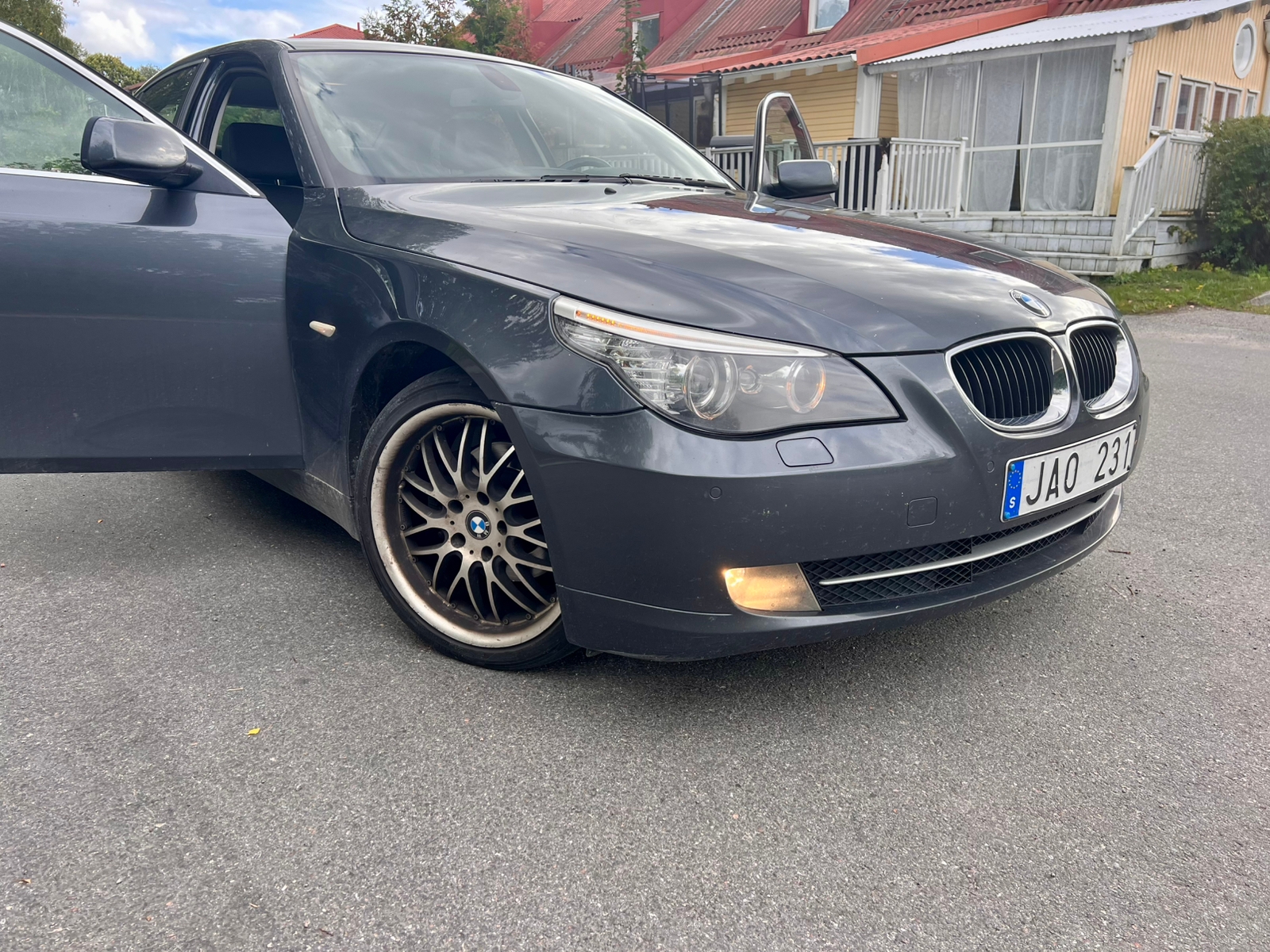 BMW 520 2009, bild 4/10