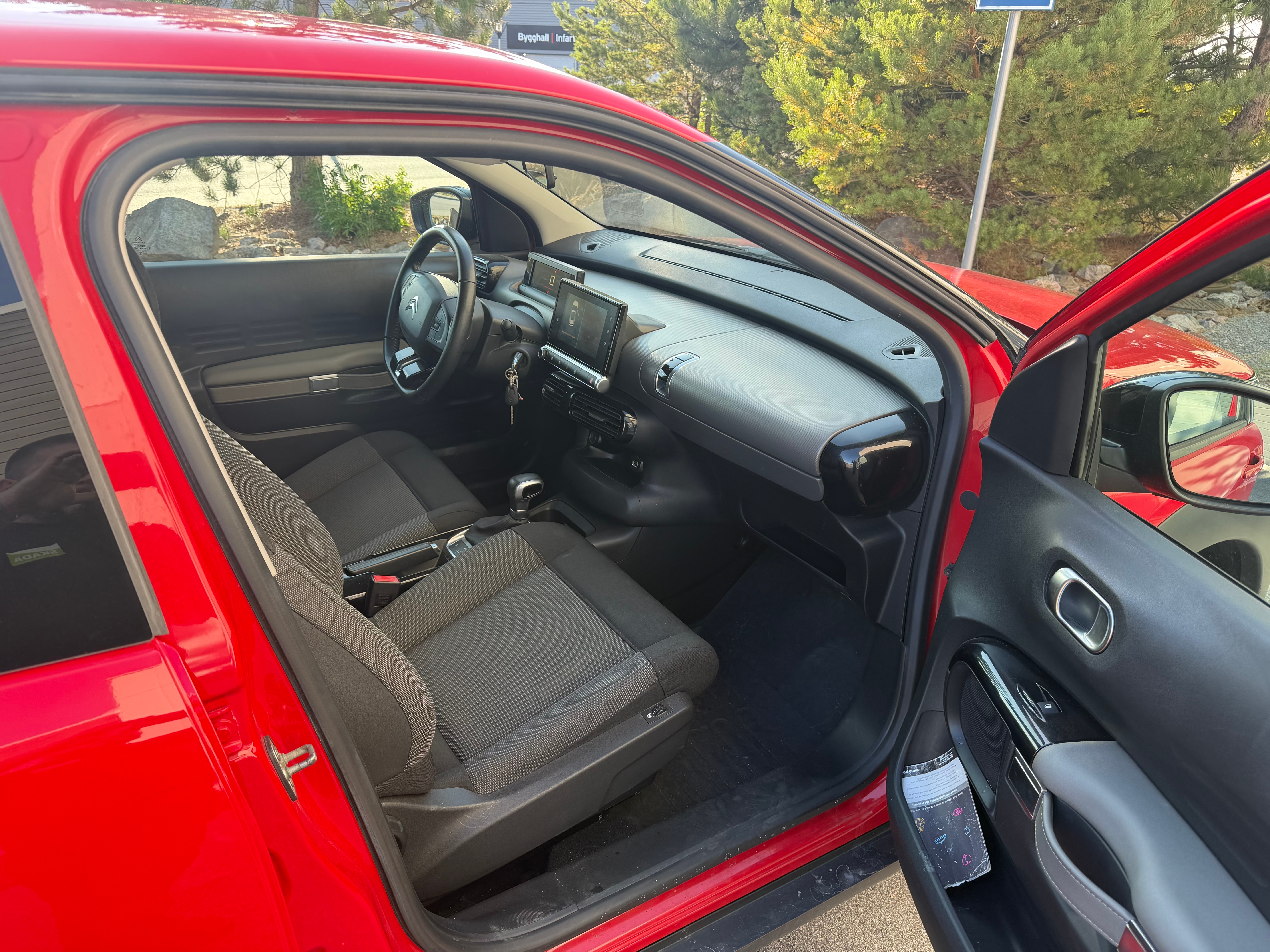 Citroen C4 Cactus 1.2 PureTech EAT 2018, bild 5/8