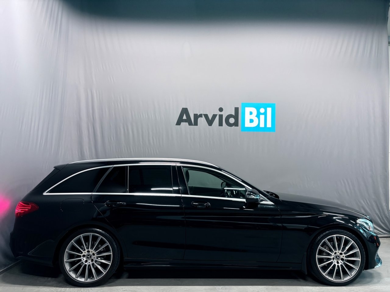 Mercedes-Benz C 2017, bild 2/10