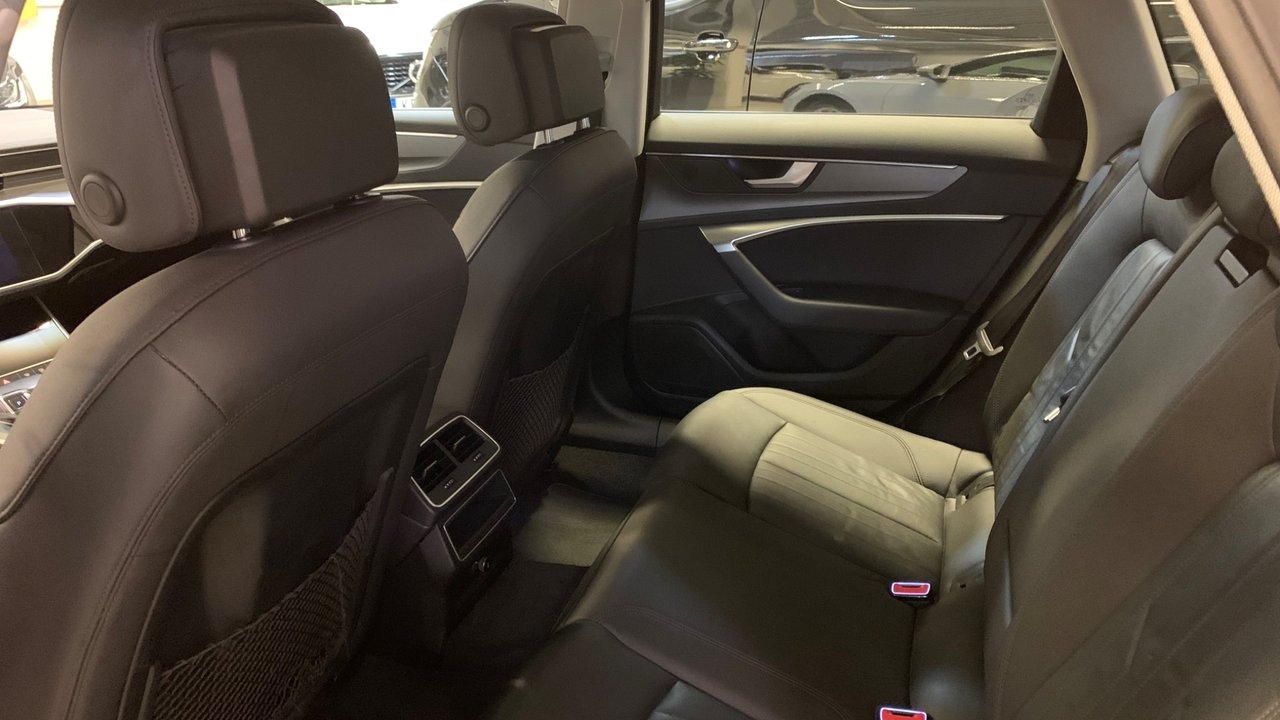 Audi A6 2021, photo 6/10