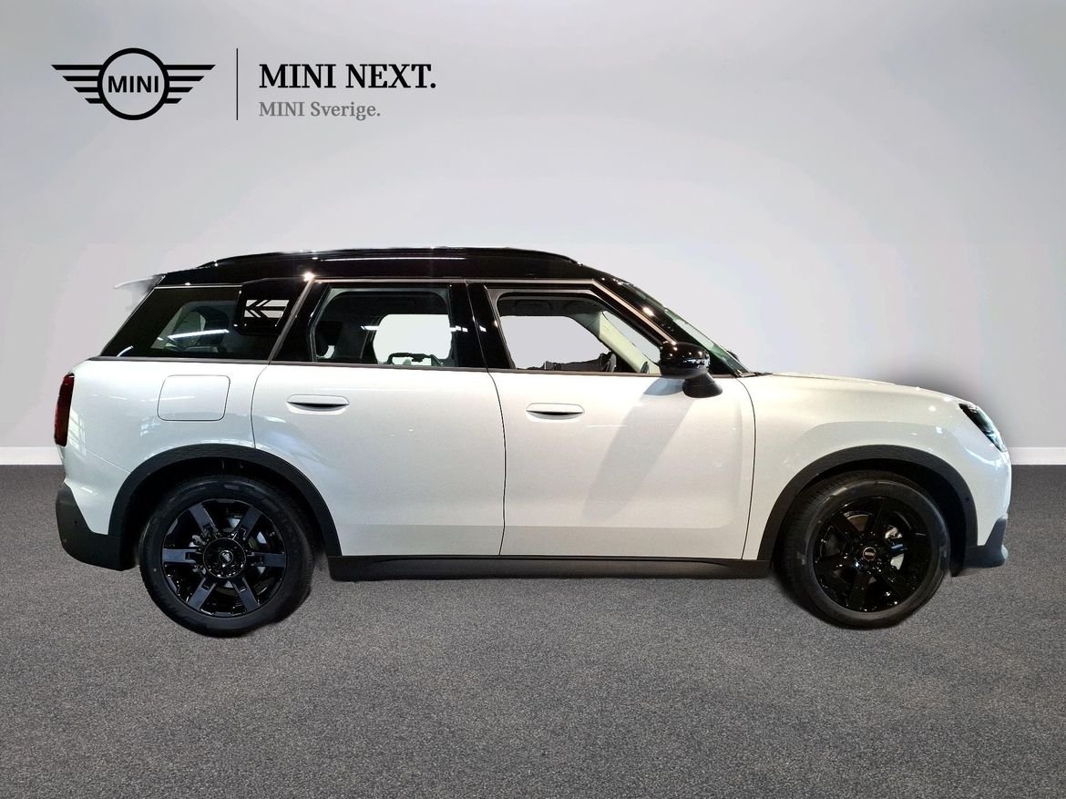 MINI Countryman E Classic Trim, Paket XS 2026, kuva 2/10