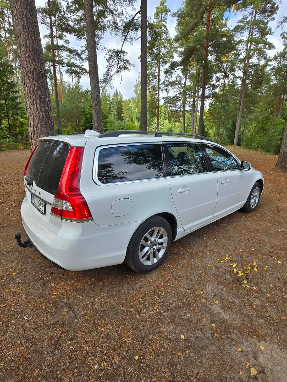 Volvo V70 D4 AWD Geartronic 2014, kuva 3/8