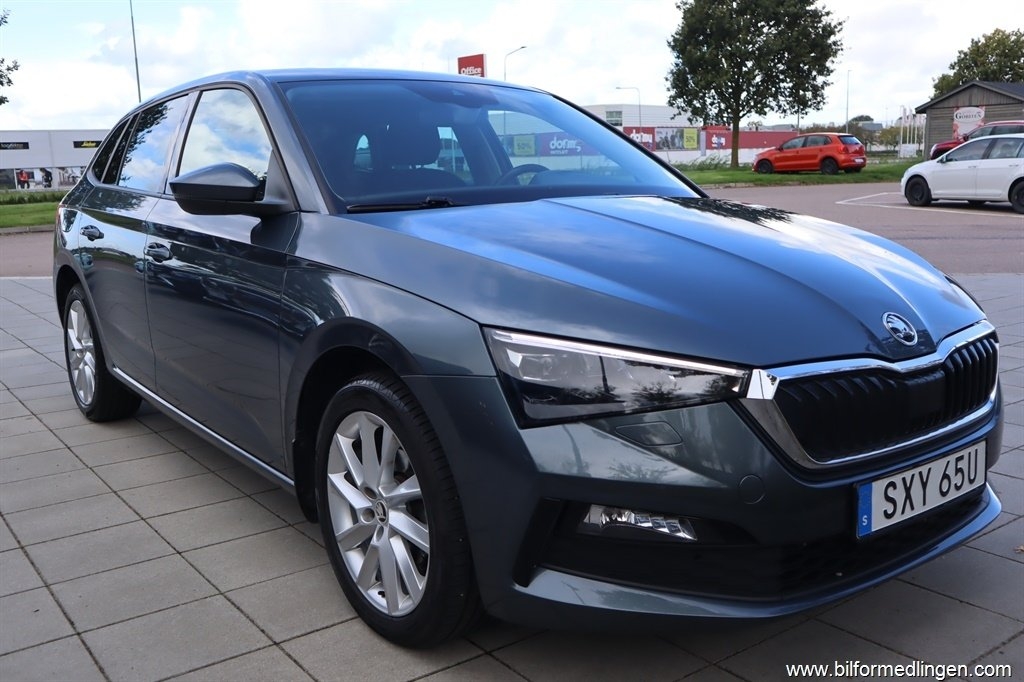 Skoda Scala 2020, photo 4/10